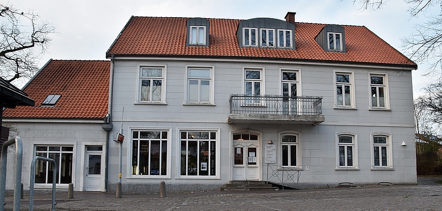 Fahrschule_Milbrodt_Kirchhatten_Aussen_900x442_DSC_0057